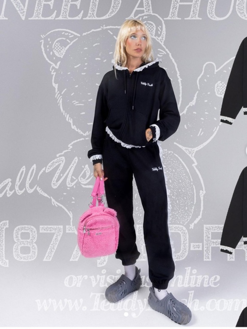 Teddy Fresh Black Lace Trim Lounge Set 
Hooded jacket and Sweatpants Size Small